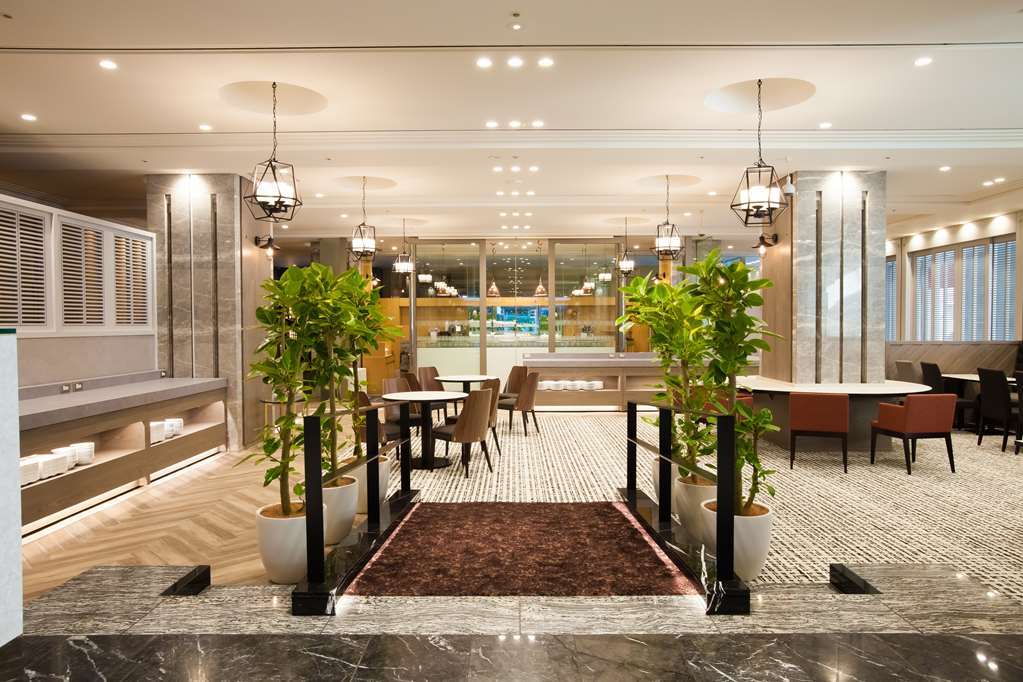 Rembrandt Hotel Ebina Restoran fotoğraf